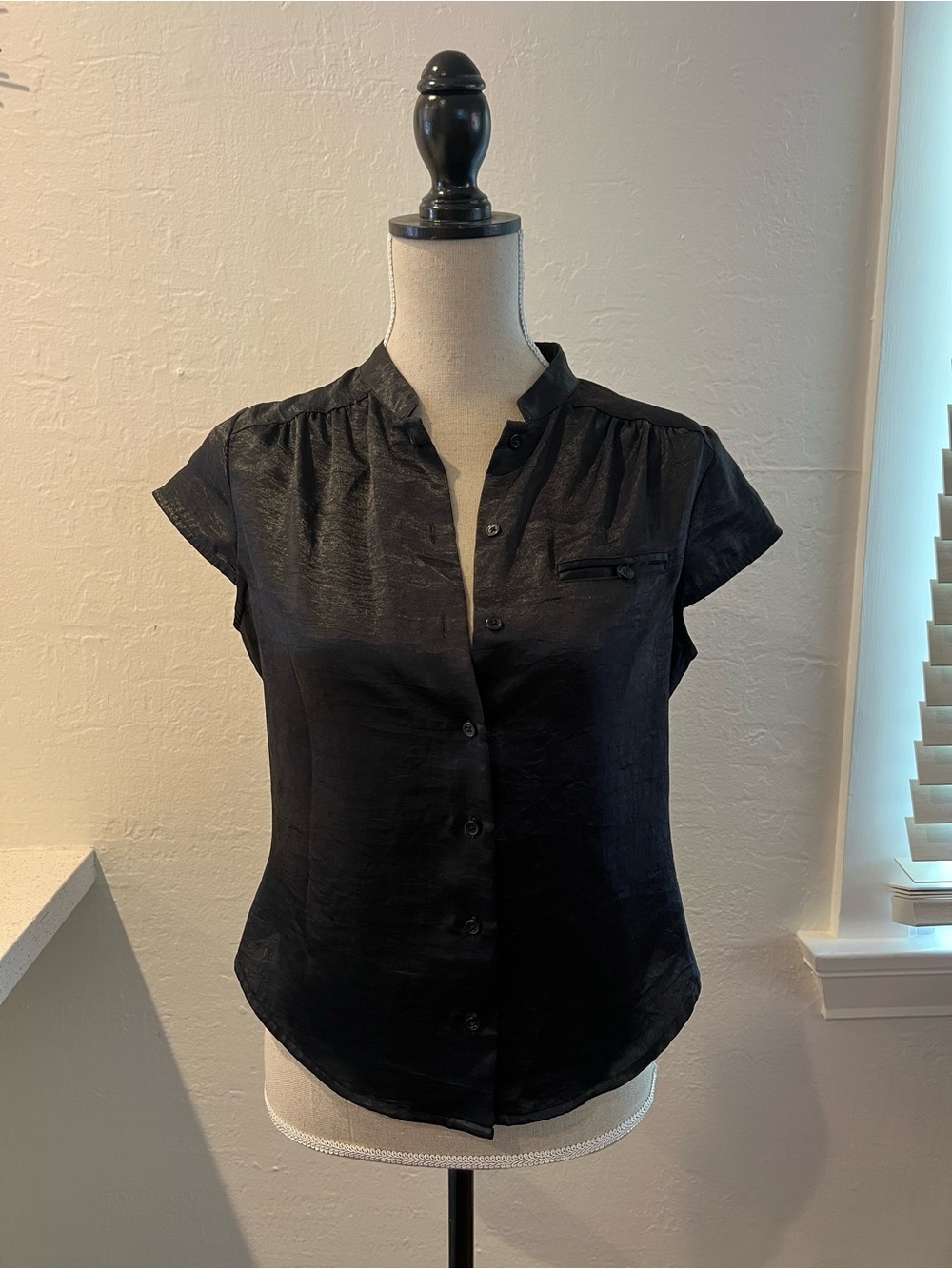 Jaclyn Smith Black Short-Sleeve Button Down Top